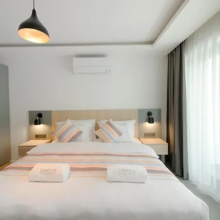 Lodos Suites & Rezidans מלון *