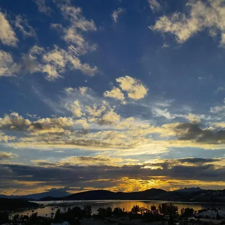 מלון Lodos Suites & Rezidans