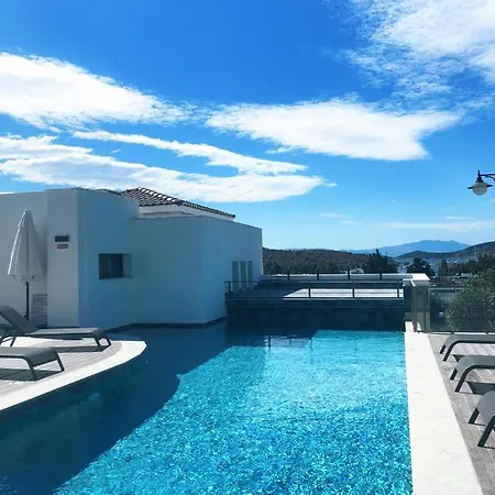 Lodos Suites & Rezidans *