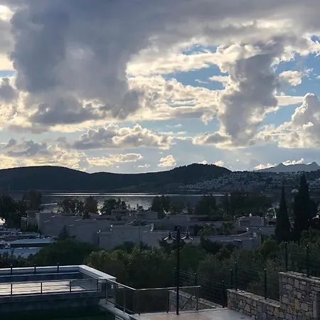 Lodos Suites & Rezidans Αλικαρνασσός